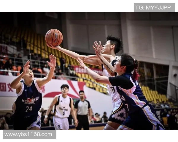 寻找篮球明星的精彩瞬间图片，捕捉他们在赛场上的风采与激情